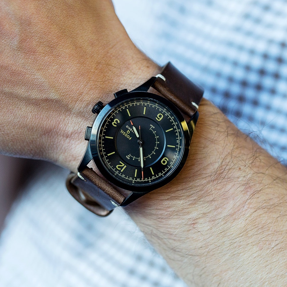 Skære bungee jump Indsigtsfuld Fossil Q Activist review: watch first, smart second - The Verge