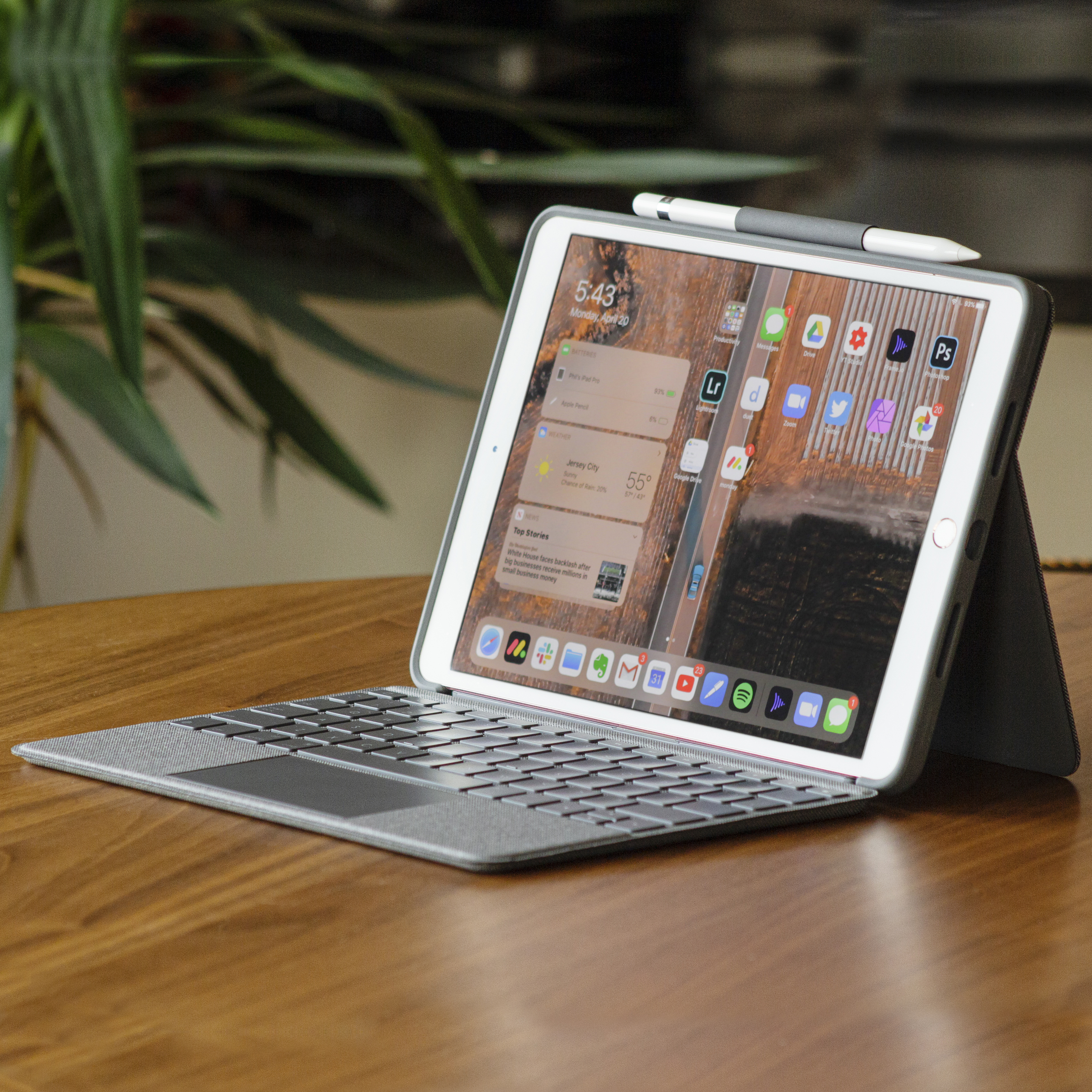 Logitech Combo Touch review: the Keyboard for all the other iPads Verge