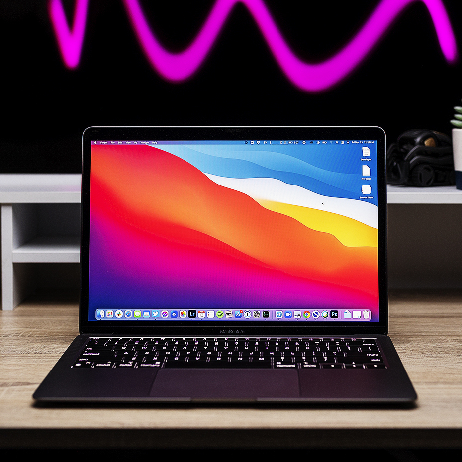 Hayal kırıklığı Tipik azar azar yemek  Apple MacBook Air with M1 review: new chip, no problem - The Verge