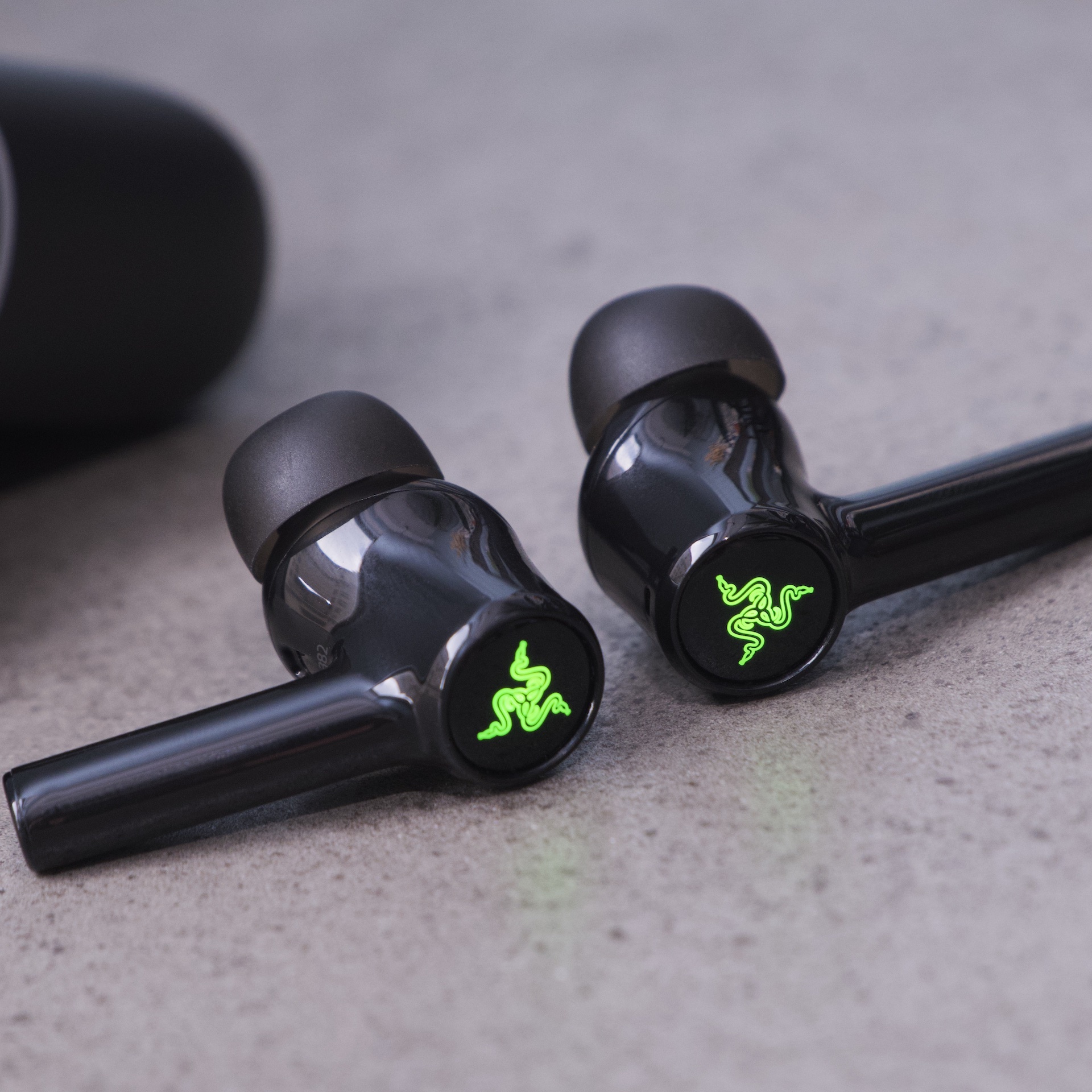 Razer Hammerhead True Wireless (2021) review: ANC with a colorful