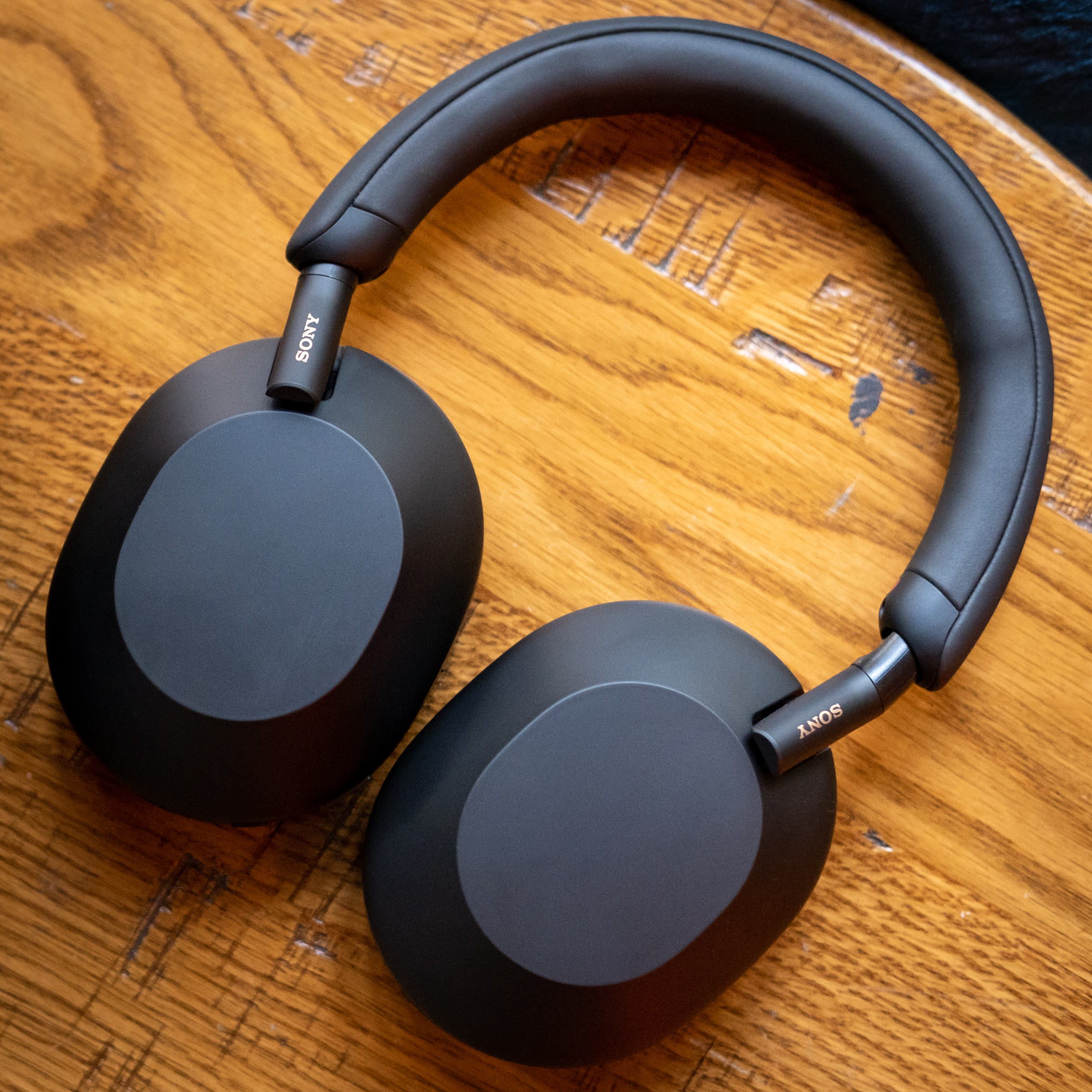 Sony WH-1000XM5 review: new design, new sound, new price - The Verge