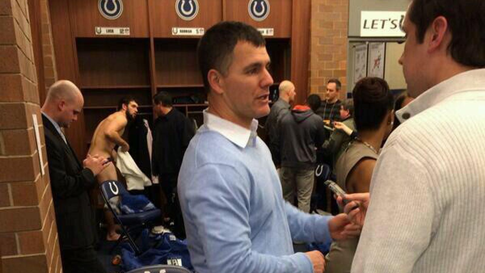 Andrew Lucks Half-Naked Photobomb: Indianapolis Colts 