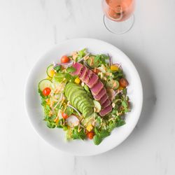 West Coast ahi tuna salad at Earls Kitchen + Bar