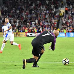 Tim Howard starts the attack.