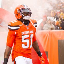<strong>October 2016:</strong> In a trade deadline stunner, the Cleveland Browns ended up being <em>buyers</em> when they acquired LB Jamie Collins from the New England Patriots in exchange for a third-round pick. Collins was considered one of the better linebackers in the AFC, but is in a contract year, meaning Cleveland isn’t guaranteed his rights in 2017 unless they franchise him.