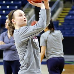 UConn’s Tierney Lawlor shoots during a drill during their Sweet 16 practice.<br>