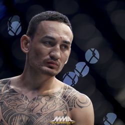 Max Holloway gets ready for second round at UFC 212.