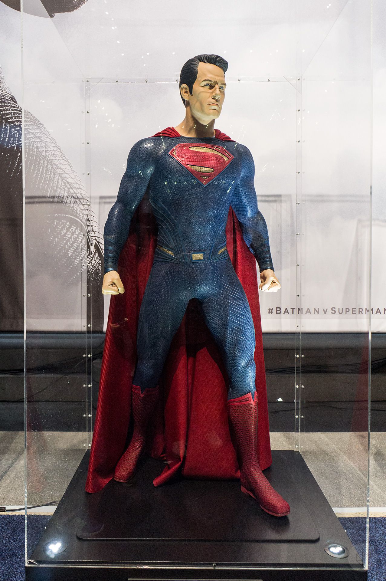 Get up close and personal with Batman v Superman costumes at NYCC | Polygon