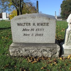 Walter Kinzie’s gravesite