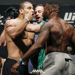 Paulo Borrachinha and Oluwale Bamgbose clash at UFC 212 weigh-ins.