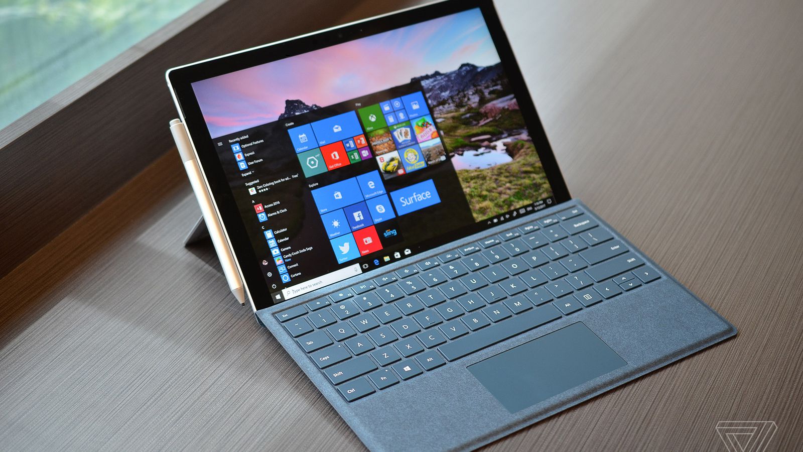 Microsoft's new Surface Pro has 13.5 hours of battery life and LTE