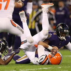 <strong>November 2016:</strong> The Browns were on Thursday Night Football against the Ravens in Week 10, and it’ll go down as the game that had Hue Jackson’s most scrutinized coaching decision of the season. Rookie Cody Kessler had the Browns with a 7-6 lead at the half. After one punt in the second half, Jackson pulled the plug on Kessler for not being aggressive enough, turning things over to over to Josh McCown, a decision that failed miserably. McCown was worse-than-bad, and Baltimore took advantage in a 28-7 victory. Cleveland dropped to 0-10.