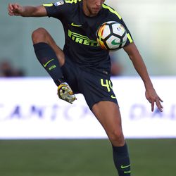 Ivan Perisic of Internazionale in action during the Serie A match between FC Crotone and FC Internazionale at Stadio Comunale Ezio Scida on September 16, 2017 in Crotone, Italy.