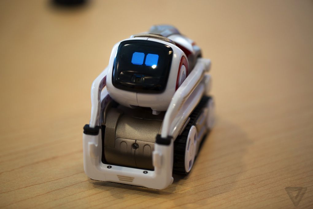 Hanging out with Anki's Cozmo, the toy robot putting AI at ...