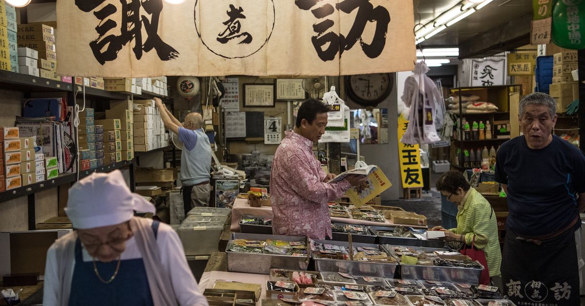 tsukiji will soon provide newark airport's sushi - eater ny