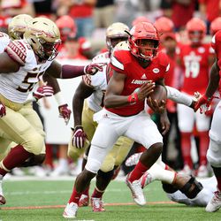 A couple weeks later, though, the Noles were in for a rude surprise: getting crushed by the #10 Louisville Cardinals and their young quarterback Lamar Jackson. LJ threw for 216 yards, but ran for 146 more and totaled 5 touchdowns.