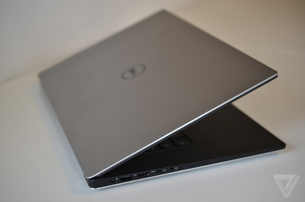 Dell XPS 15 layout 4